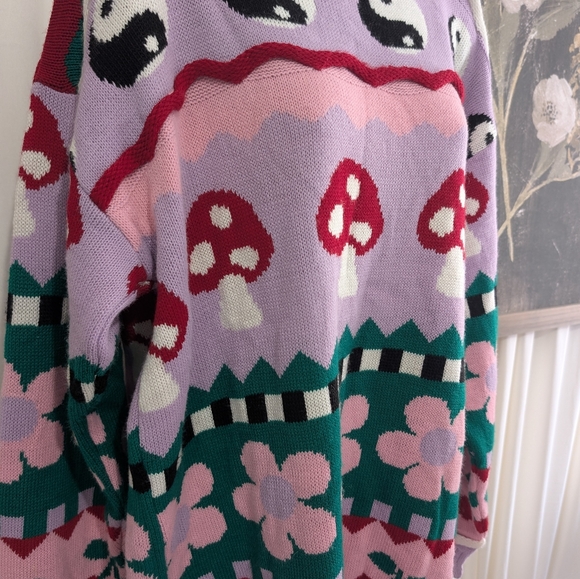 Daisy Street Ying and Yang Cherry Blossom Flower Mushroom Jumper Size large - Picture 5 of 8